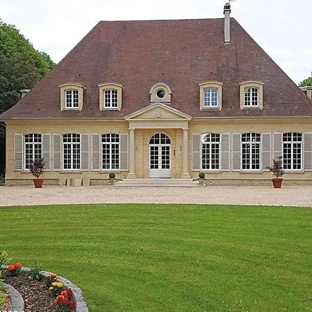 Le Mesnil Landon ベッド・アンド・ブレックファスト 3*