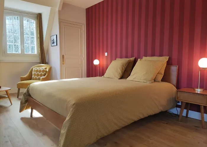 לינה וארוחת בוקר Sixties 3*